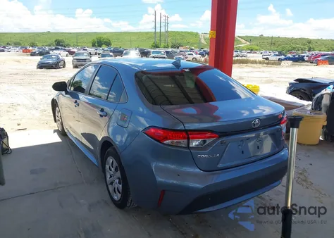 2022 Toyota Corolla Le из США, поврежденный, VIN JTDEPMAEXNJ212263